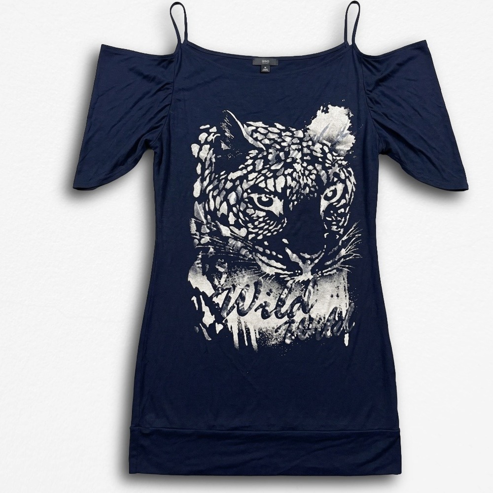 Mi Manchi Black Y2K Cold Shoulder Leopard Graphic Top Silver Foil Wild World M